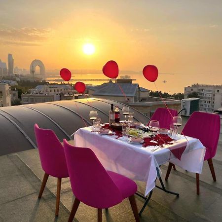 Avi Hotel Баку Екстер'єр фото
