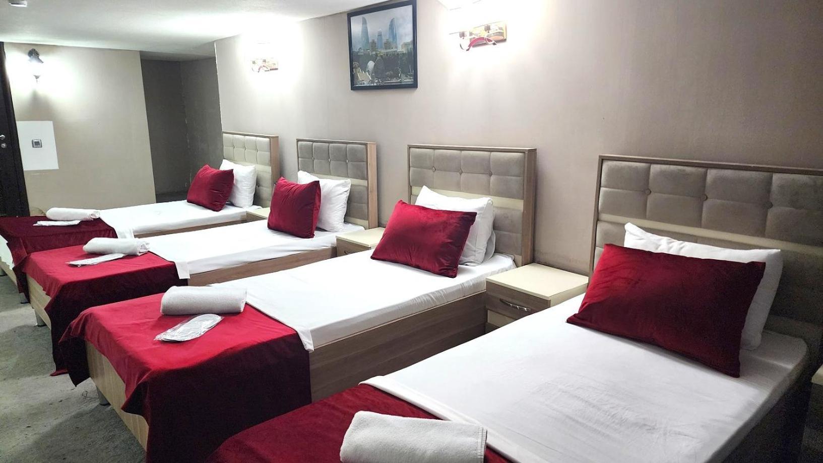 Avi Hotel Баку Екстер'єр фото