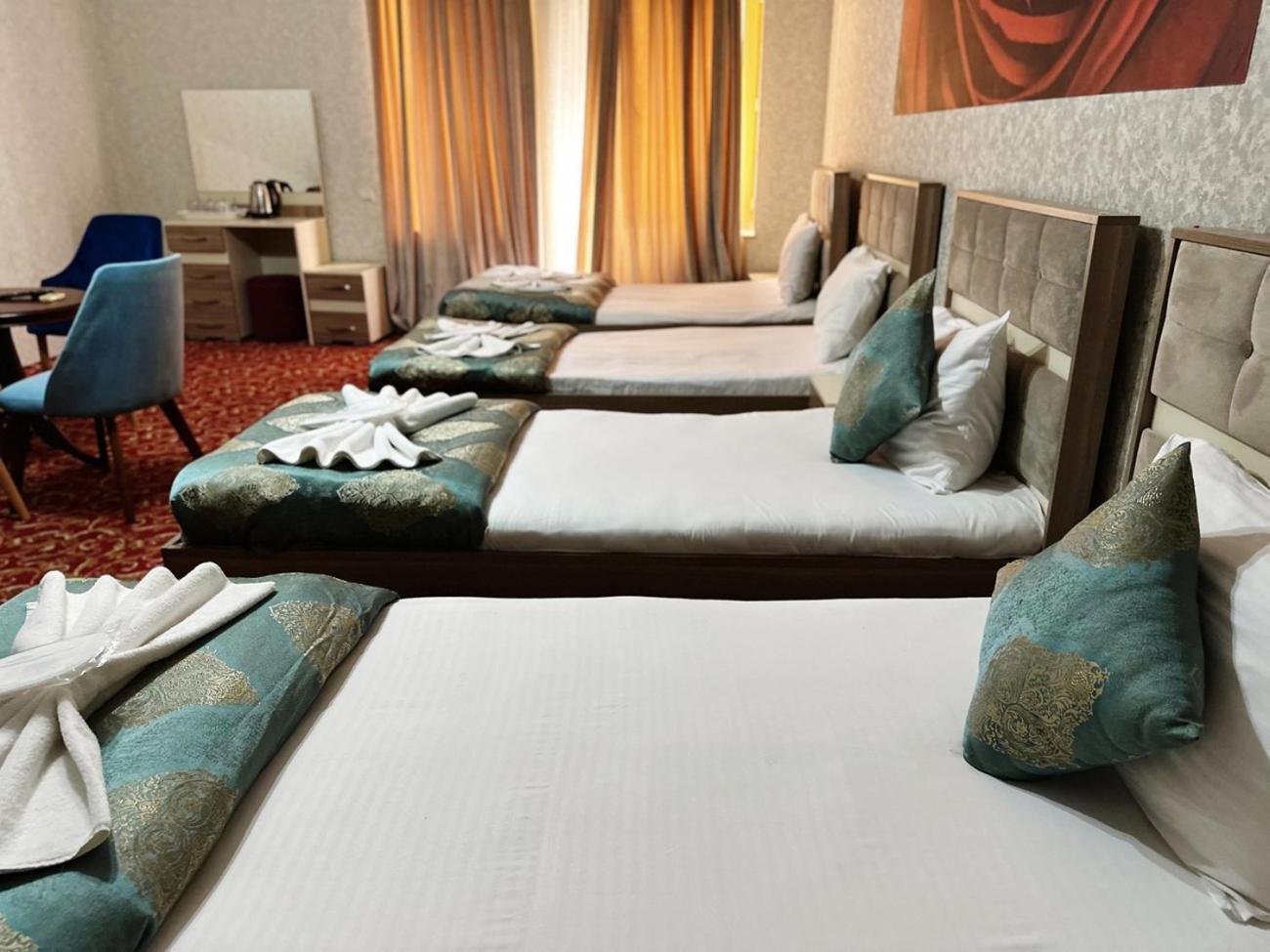Avi Hotel Баку Екстер'єр фото