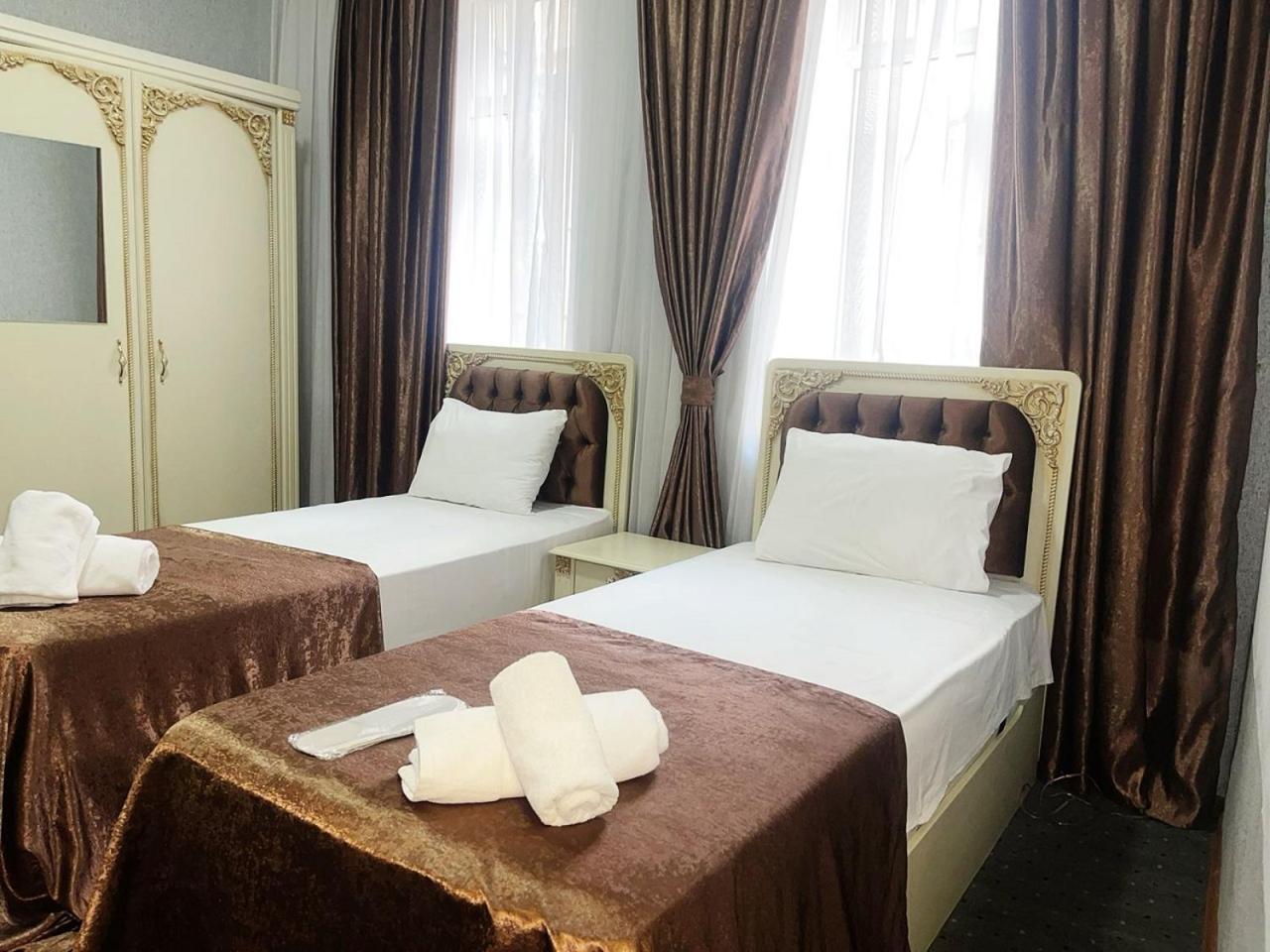 Avi Hotel Баку Екстер'єр фото
