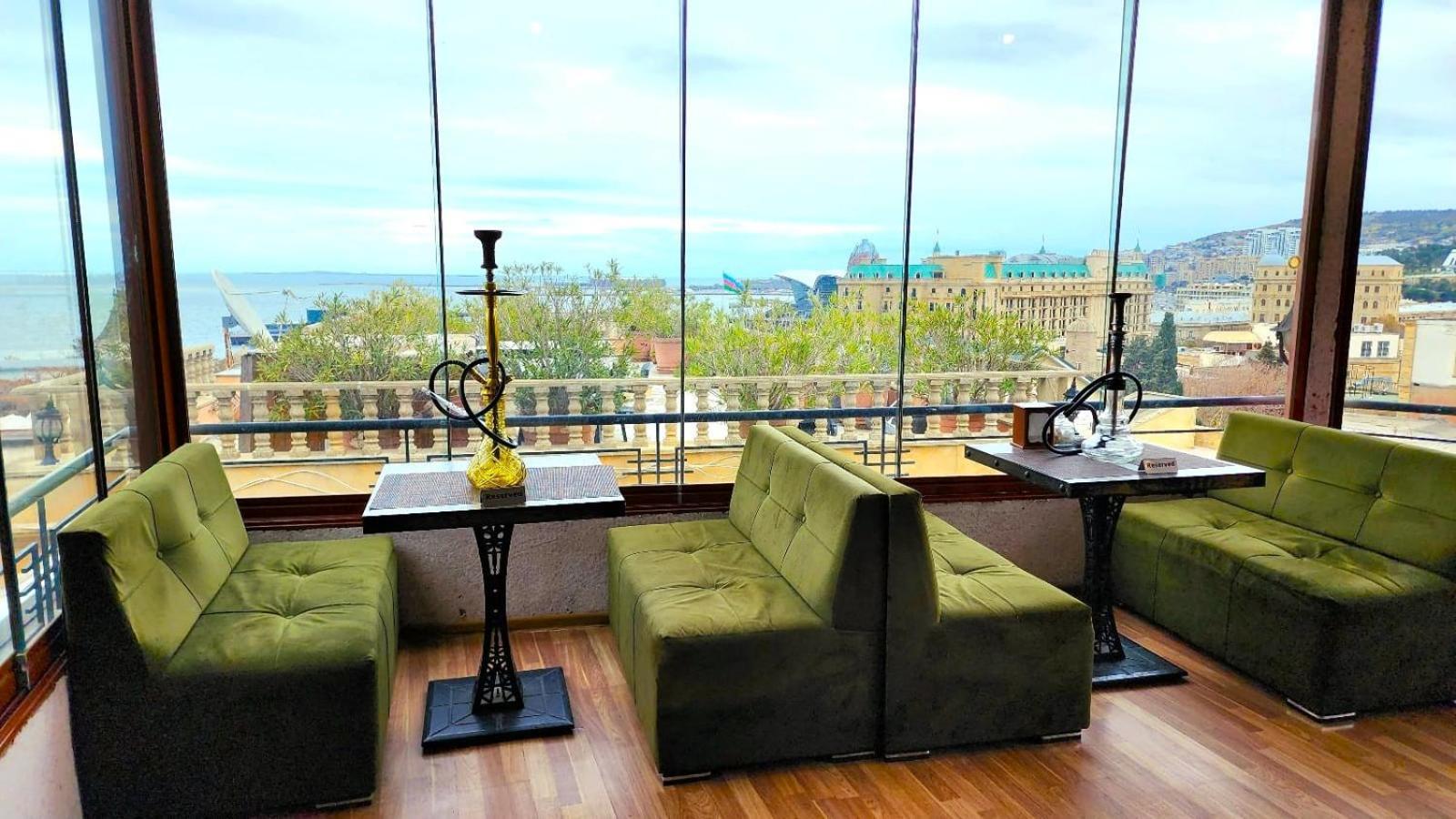 Avi Hotel Баку Екстер'єр фото